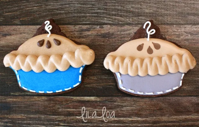 How to make decorated sugar cookies that look like pie