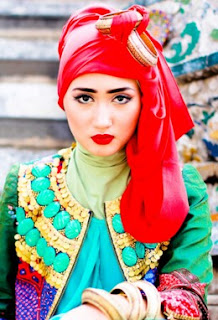 Dres Terbaru Dian Pelangi Dan Blazer Songket Dres Terbaru Dian Pelangi Dan Blazer Songket