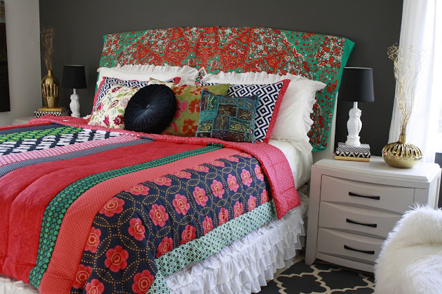 linen, household items, house beautiful, bedding, decorative pillows
