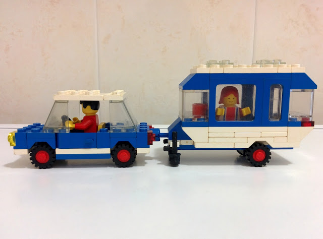 LEGO set 6694 automobile e roulotte - car with camper