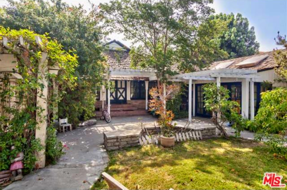 Former Toluca Lake Yacht Club Home Hits the Market San Fernando
