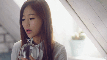 252FD84A57B7E27213.gif
