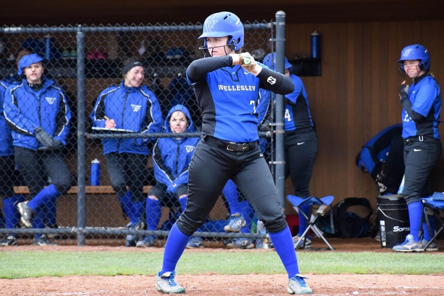 RCN America Massachusetts Blue Softball Splits With Emerson To Open NEWMAC Campaign