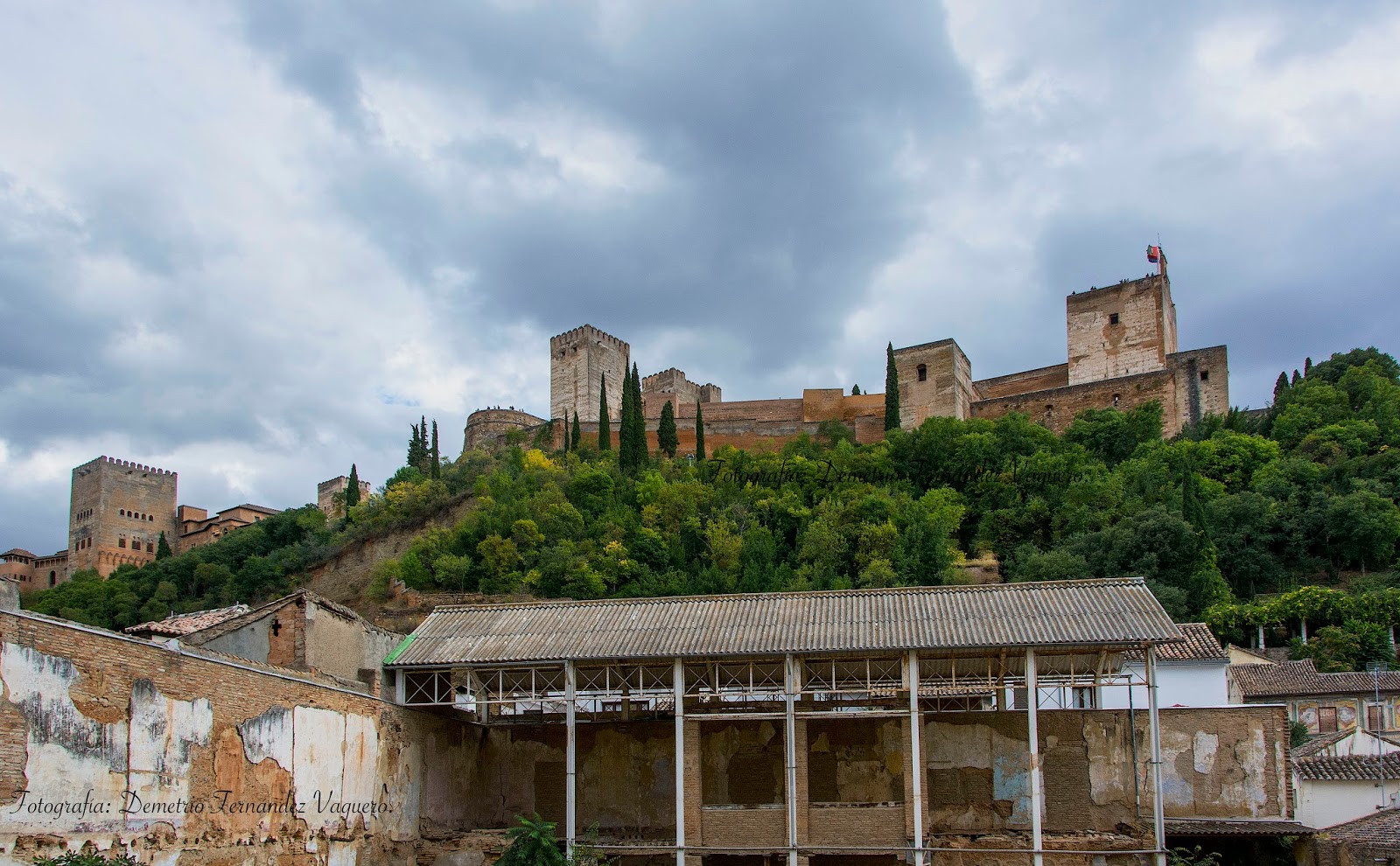 Granada Vista exterior de la Alhambra 4 fotografías