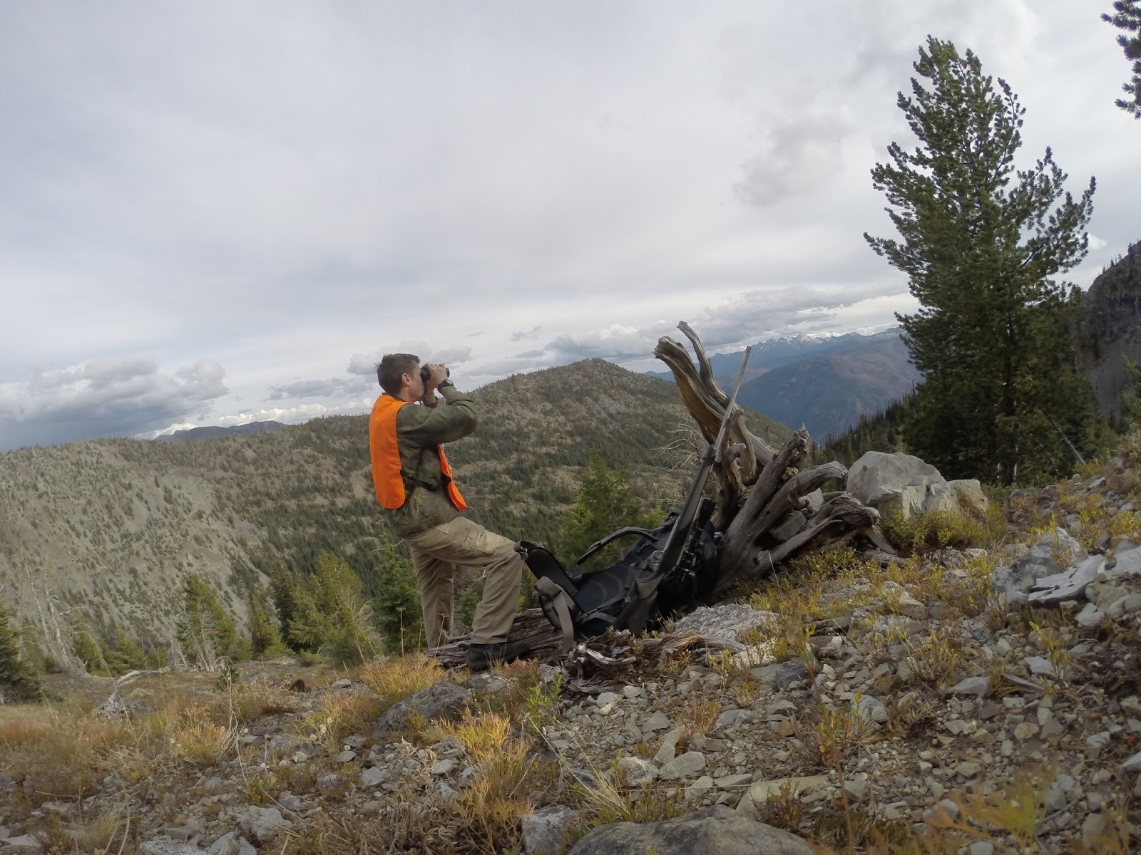 r-dub-outdoors-2015-washingotn-state-high-buck-hunt