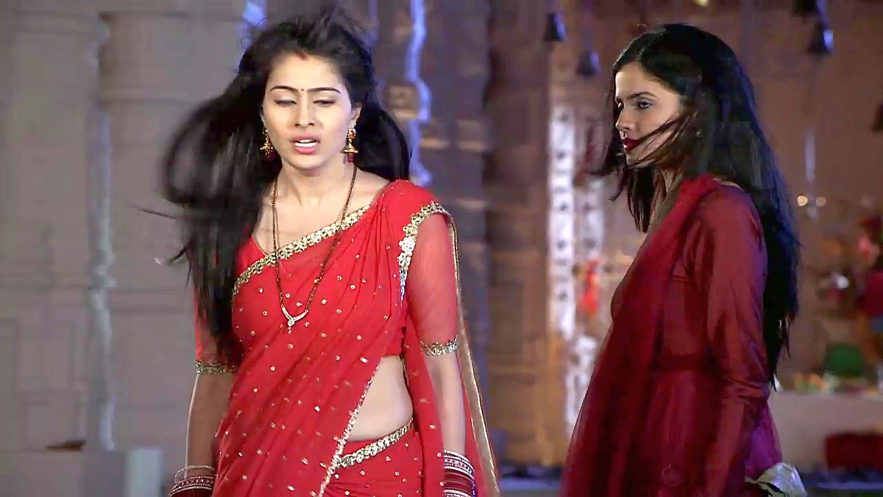 Aparna Dixit 5 Aparna Dixit