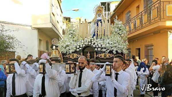 Horario e Itinerario Salida Procesional Caridad y Paloma (Mangas Verdes). Málaga 06 de Abril del 2019 Horario e Itinerario Salida Procesional Caridad y Paloma (Mangas Verdes). Málaga 06 de Abril del 2019