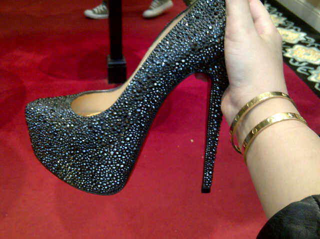 louboutin daffodile booties