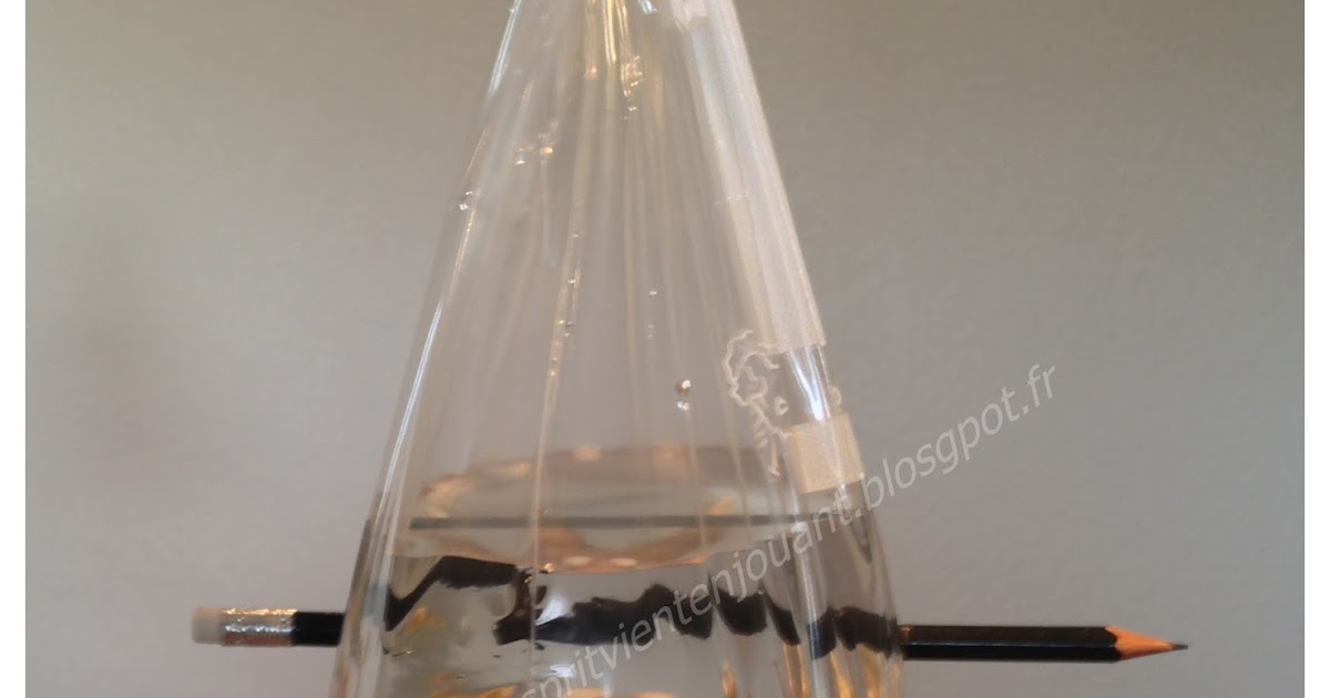 L'esprit vient en jouant [Expérience scientifique] Transpercer un sac d'eau avec un crayon à