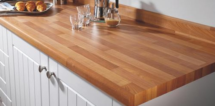 Столешница карлби икеа. Столешница. Фартук для кухни под столешницу из дерева. Дуб вотан столешница кедр. Столешница скиф этория 293 ар.