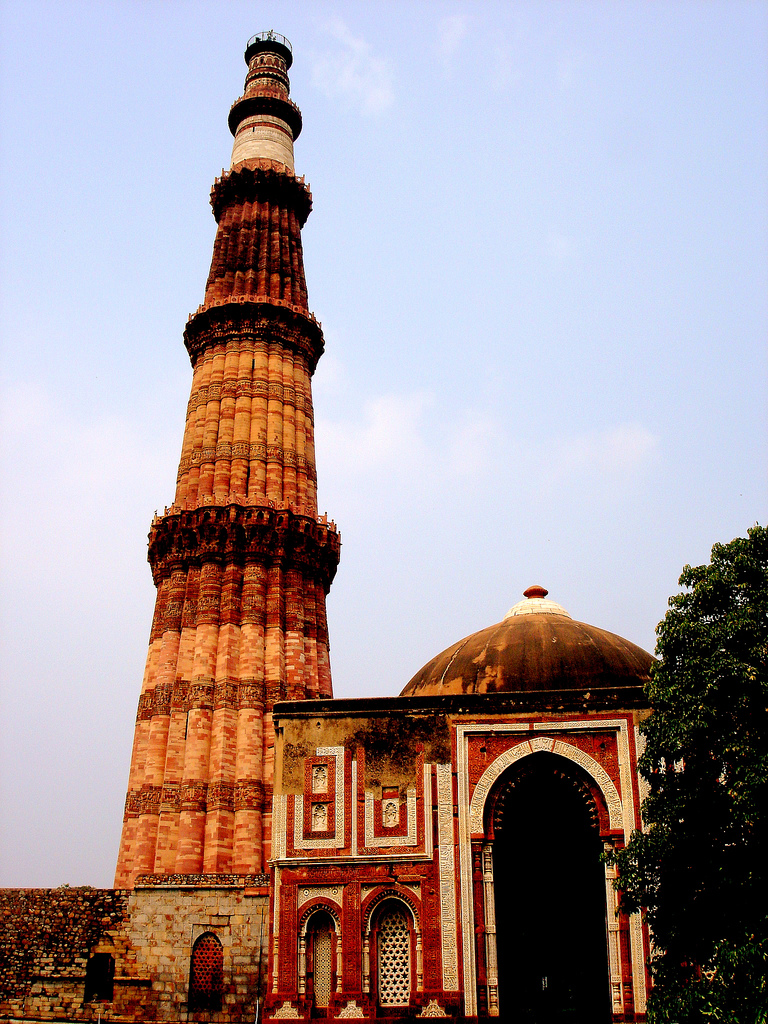 world-beautiful-places-qutb-minar-india