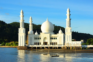 Masjid Oesman Al Khair diresmikan, masjid terapung ikon Kayong Utara, Kalbar
