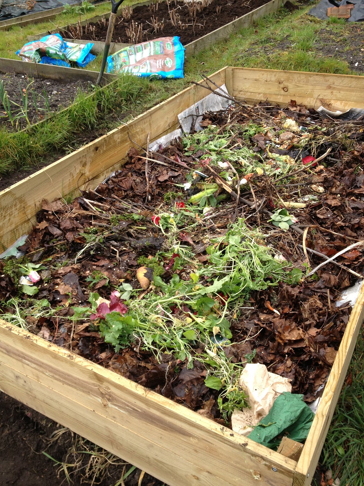 Dubdug: Lasagna composting