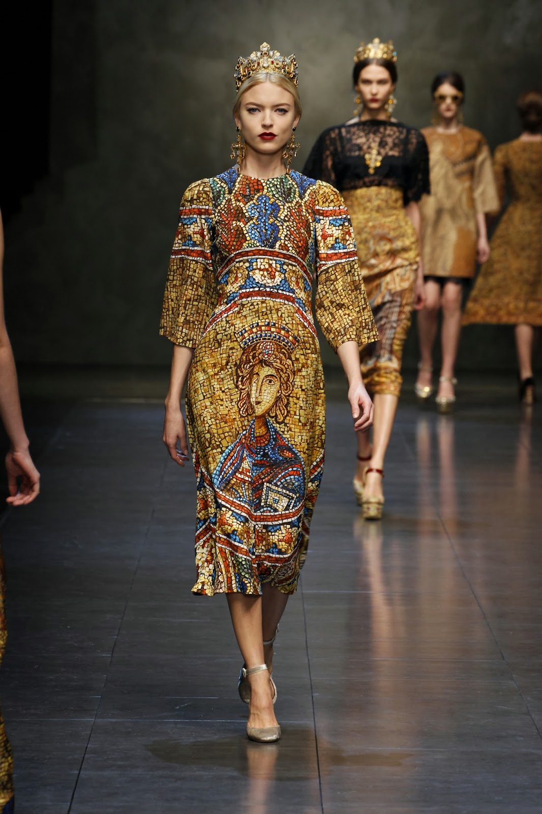 Multimayway: Dolce & Gabbana in Renaissance