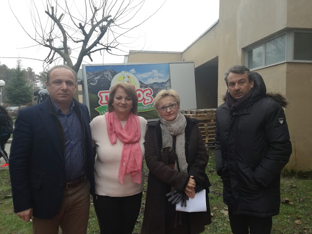 Γιάννενα: Δήμος Ιωαννιτών και «ΠΙΝΔΟΣ» διένειμαν πακέτα αλληλεγγύης σε οικονομικά αδύναμους συμπολίτες μας