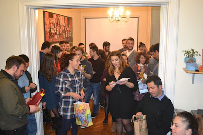 Η κοπή της πρωτοχρονιάτικης πίτας σε παραρτήματα της Νέας Ακρόπολης (ΗΡΑΚΛΕΙΟ) Η κοπή της πρωτοχρονιάτικης πίτας σε παραρτήματα της Νέας Ακρόπολης (ΗΡΑΚΛΕΙΟ)