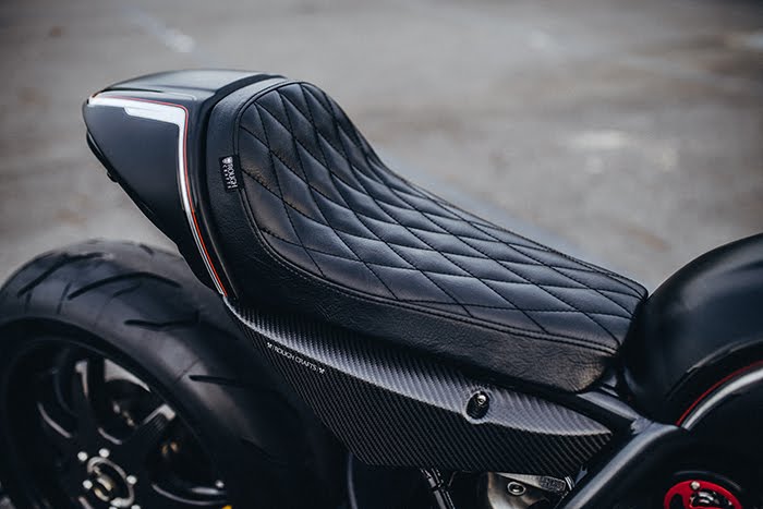 Rough Crafts cafe racer Scrambler Ducati custom seat