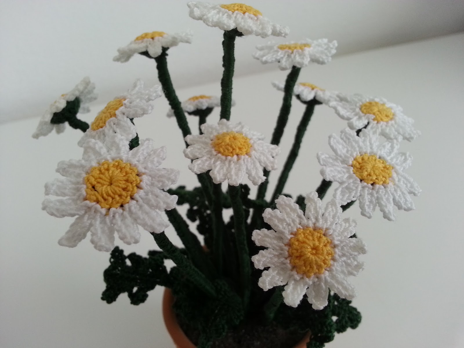How to crochet a Daisy