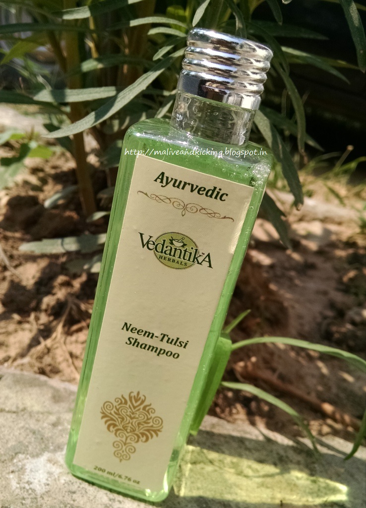 Alive n Kicking Vedantika Herbals Ayurvedic Neem Tulsi Shampoo Review