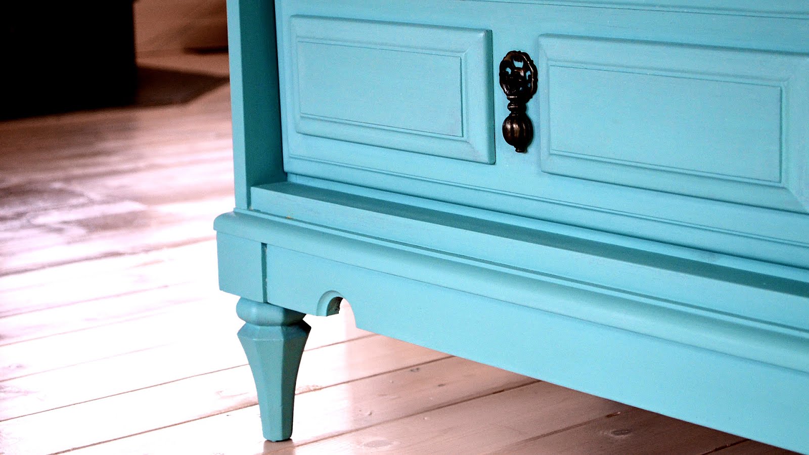 Painting Finished Wood Furniture Paint Choices