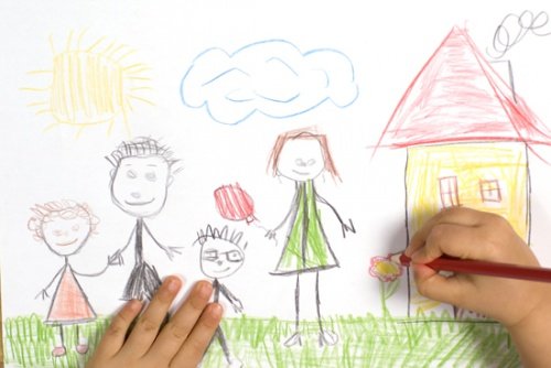 Garatujas: o que os desenhos dizem sobre as crianças na primeira