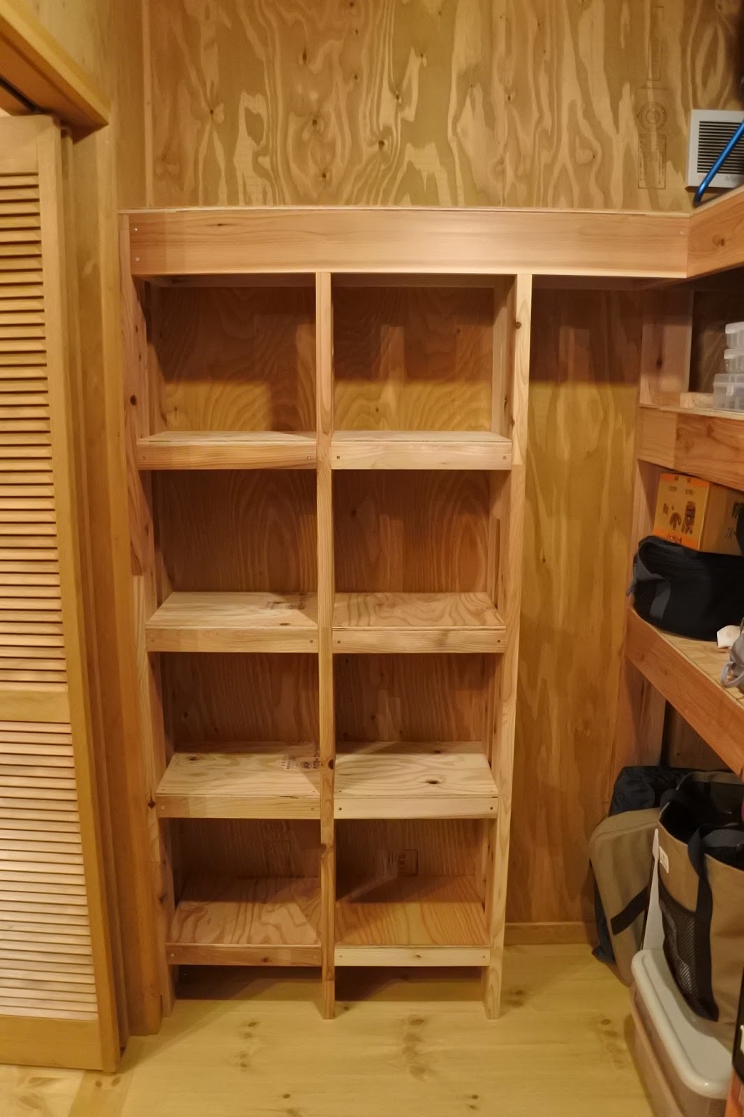 収納ルームの棚作成④ BESSオーナー Blogサーキット BOB