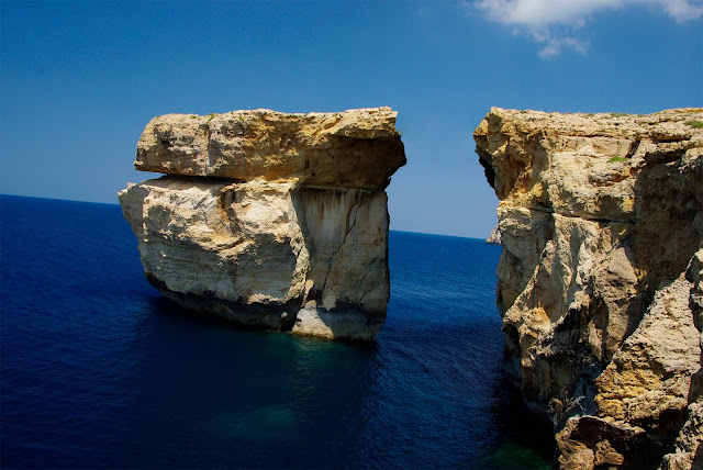 azure+pinnacle+azure+window.jpg