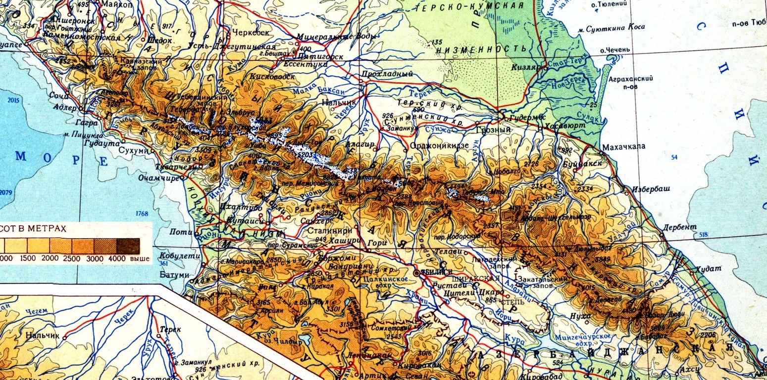 Кавказ на карте евразии. Большой кавказский хребет физическая карта. Большой кавказский хребет на карте России. Большой кавказский хребет на карте.