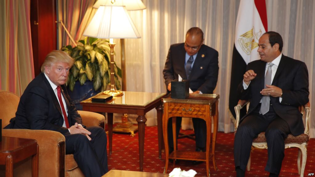 ترامب يستقبل السيسي الشهر المقبل