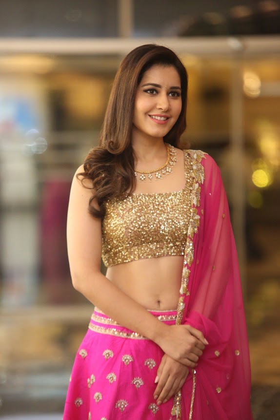 Raashi Khanna at Srinivasa Kalyanam Success Meet