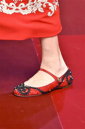 gambar model sepatu dan sandal wanita terbaru 2017/2018