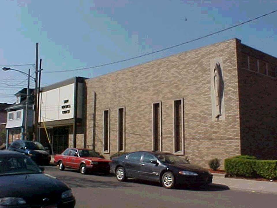 Ambridge Memories St. Veronica R. C. Church, 1904 2004