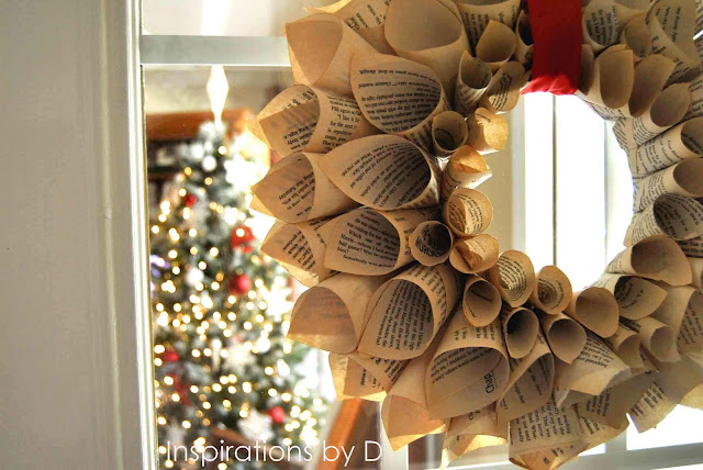 how to make a paper wreath