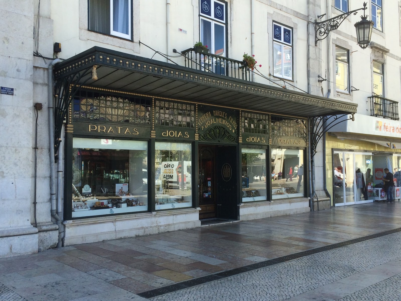 James Bond Locations Joalharia Ferreira Marques, Lisbon Bond's