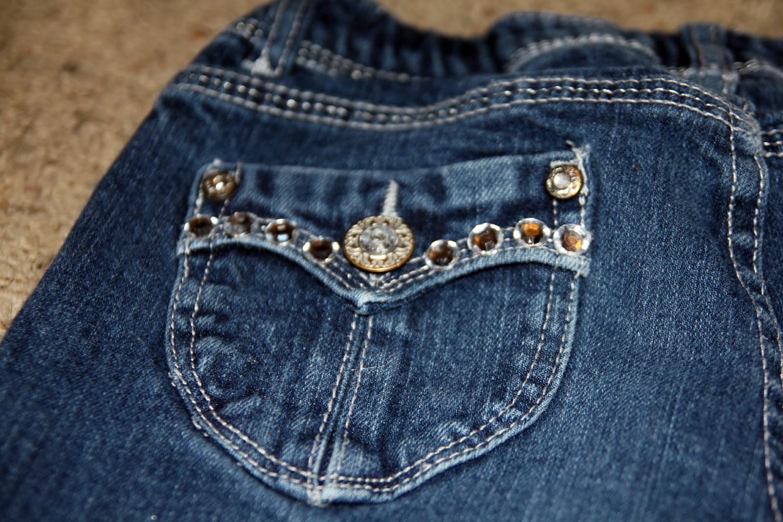 Drab to Fab Bling Your Jeans