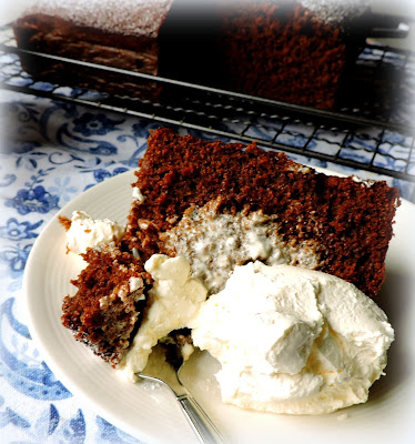 Blue Ribbon Gingerbread