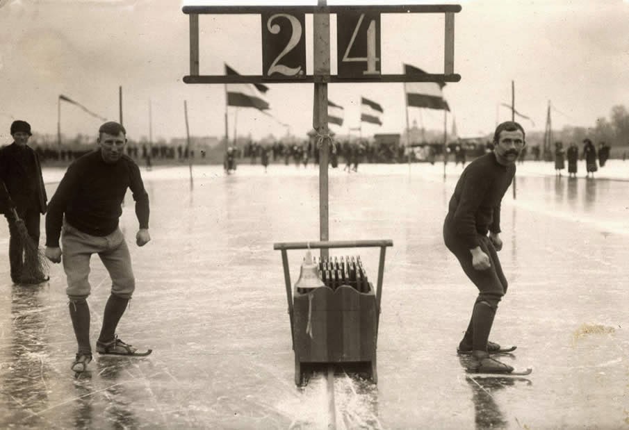 Carrera patines sobre hielo 1914
