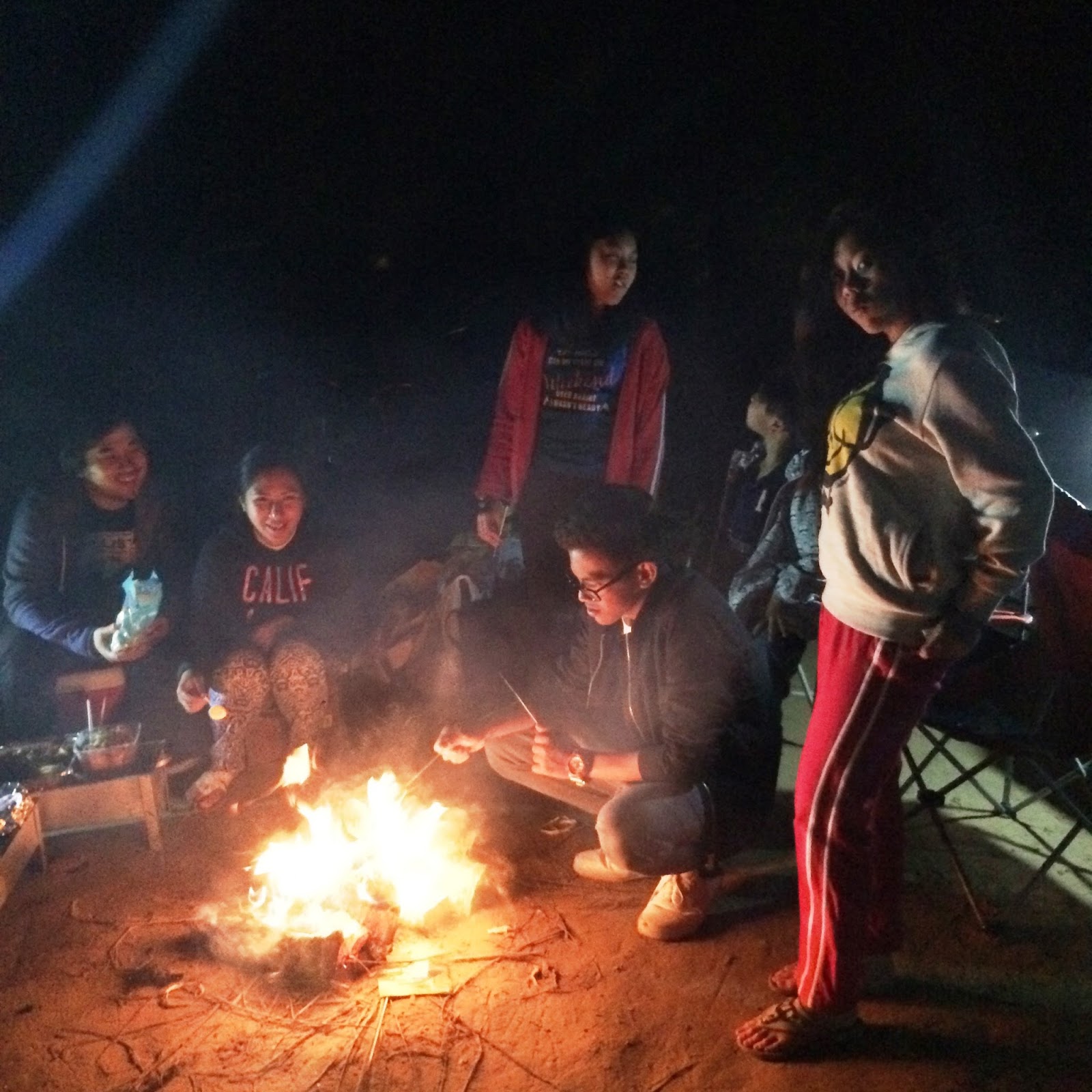 My Yellow Bells 10 Camping Essentials L Al Qudra Lakes Dubai Overnight Camping