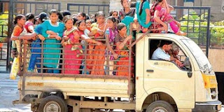 Funny Images Of Indians In Hindi | भारतीय लोगों का दर्द बयान करती तस्वीरें, जो बताती हैं की हर दिन वह काम पर कैसे पहुंचते हैं Funny Images Of Indians In Hindi, funny images, most funny images, overloaded public transport funny images