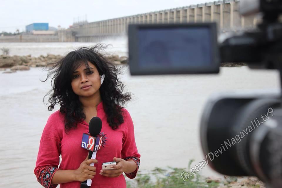Devi Nagavalli TV9 Profile Wiki Boyfriend Age And Family Details physically-challengers-100-house-project