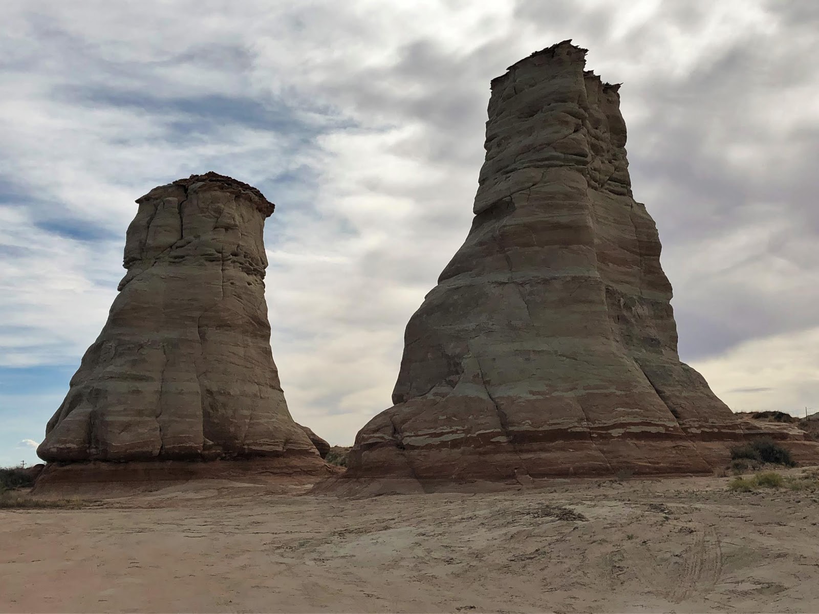 Down the Road Tuba City to Kayenta, AZ Dinosaurs, Elephants & Monuments