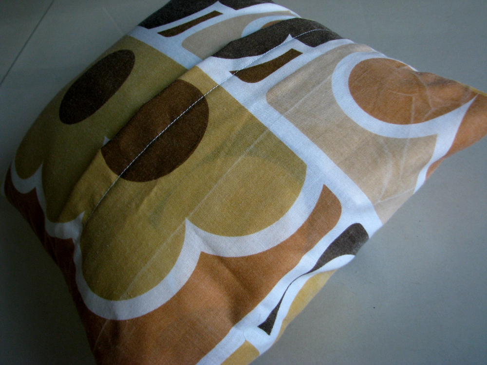 Angel Hearts Crafts Simple Envelope Cushion Cover Tutorial