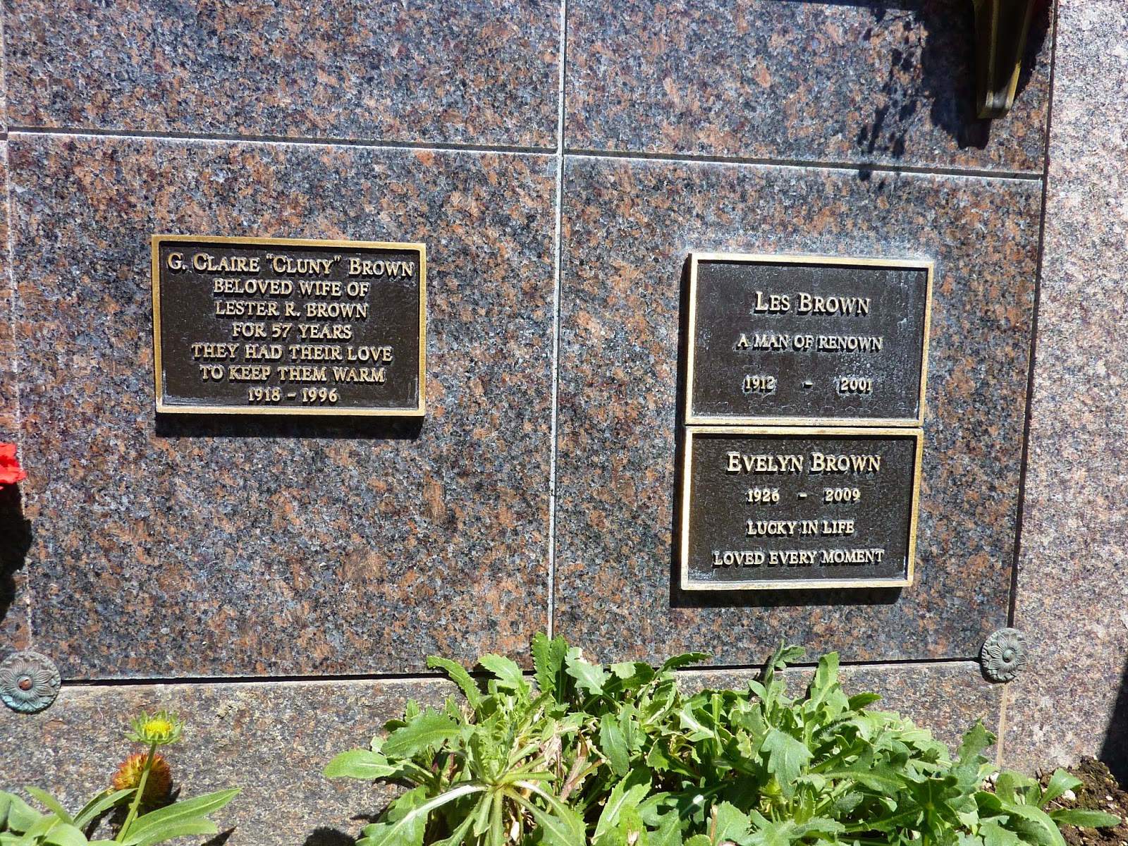 The Last Available Double Grave In Westwood Village Memorial Park – NQETJ