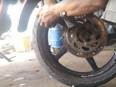 Penyebab Rem Cakram Depan Tidak Pakem Penyebab Rem Cakram Depan Tidak Pakem