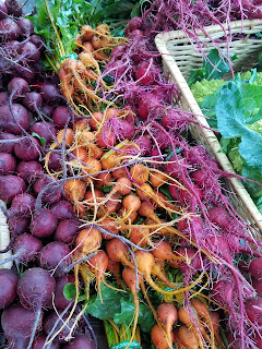 farmer's market beets