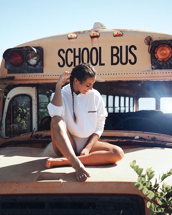 sudadera persona guapa