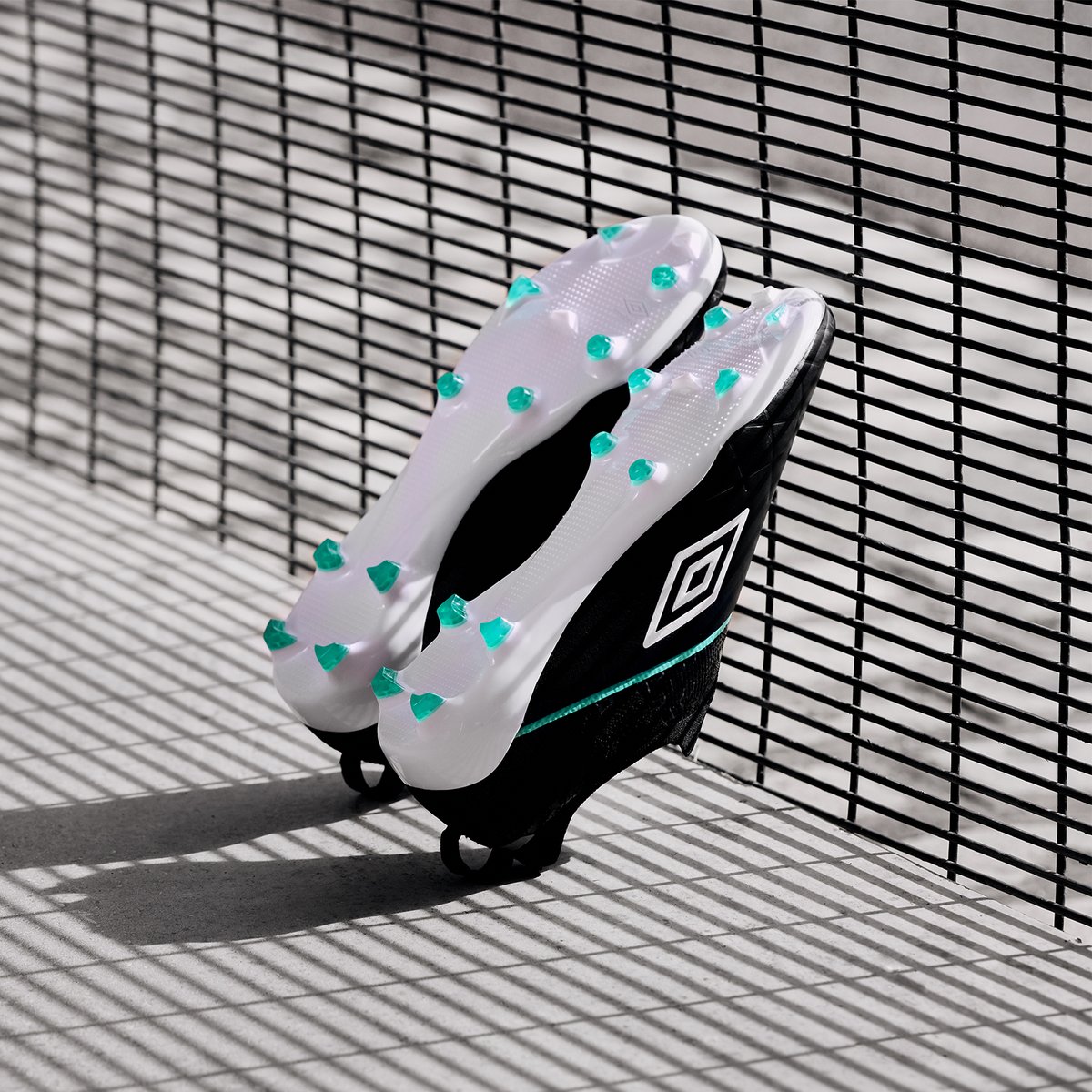 umbro laceless