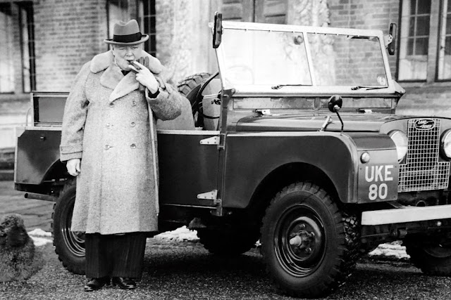 churchill-1713093-Rms5kvrsErGAIuV8WOupkV