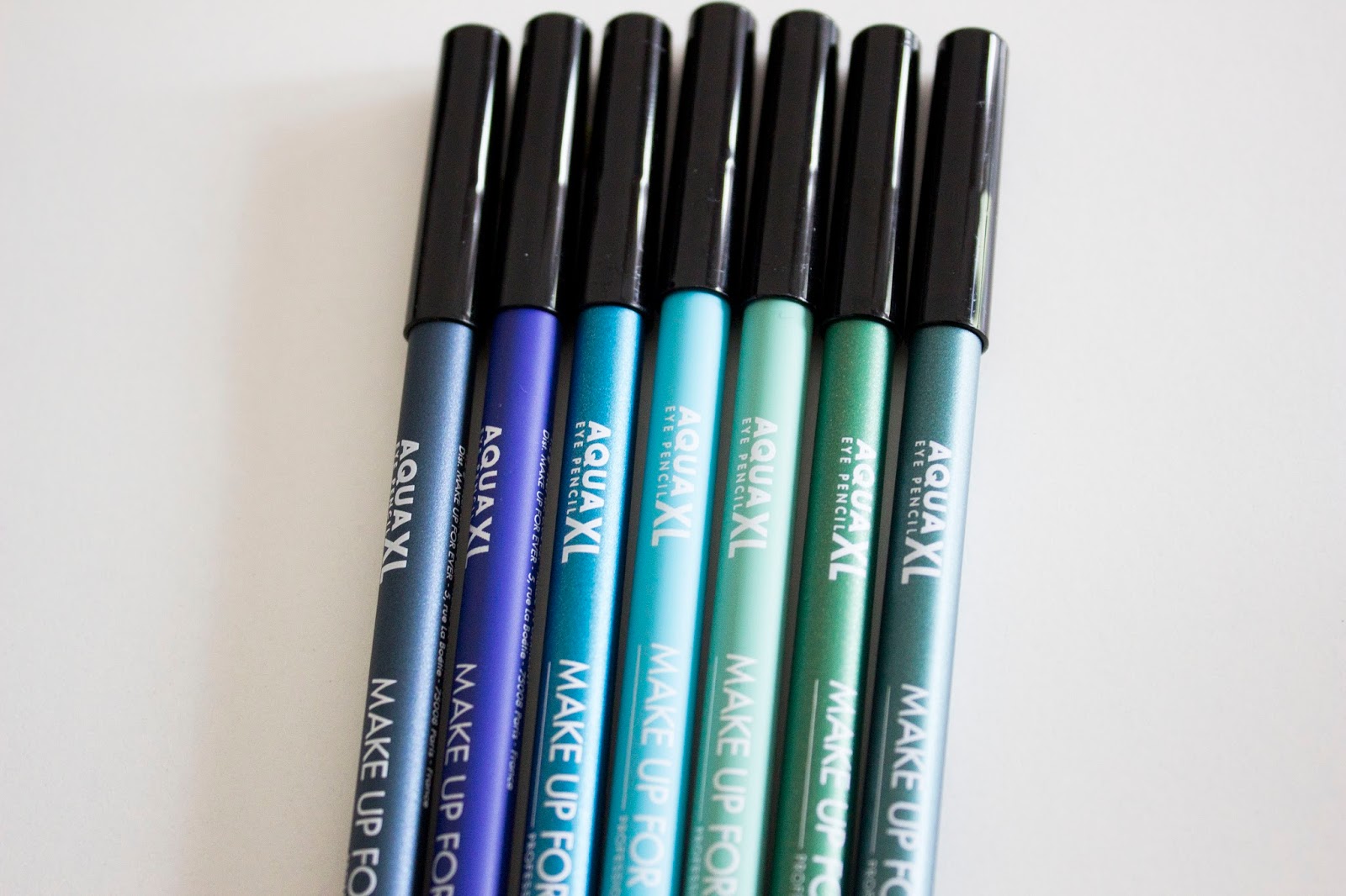 Les nouveaux crayons pour les yeux AQUA XL de Make Up For Ever ! La vie en Lucie Blog Beauté