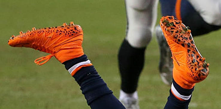 high top wide receiver cleats